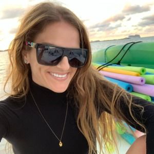 Meet your Posher, Samantha